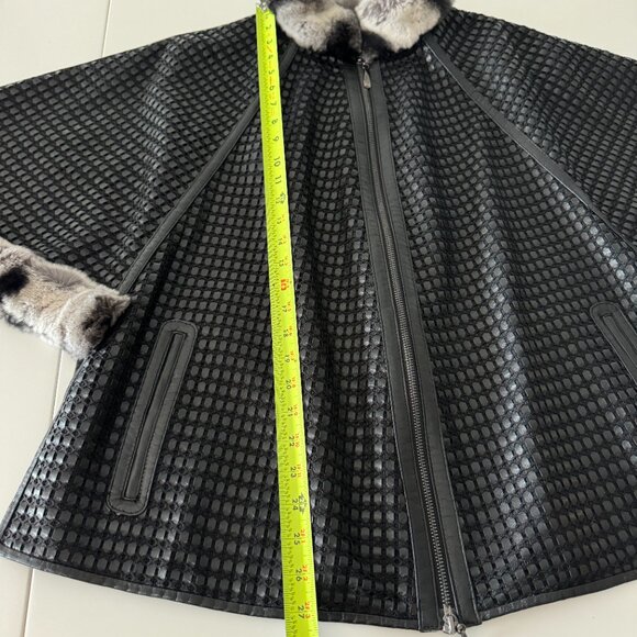 Leather Black cape with rabbit fur New, Size M - Picture 15 of 16